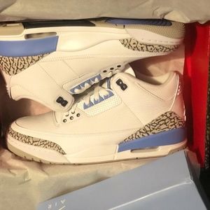 Sold. Air Jordan 3 Retro "UNC" blue/white Carolina